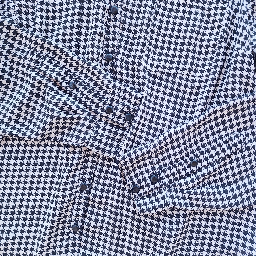 Torrid Madison Black & White Houndstooth Georgette Long Sleeve Button Up - Picture 8 of 11